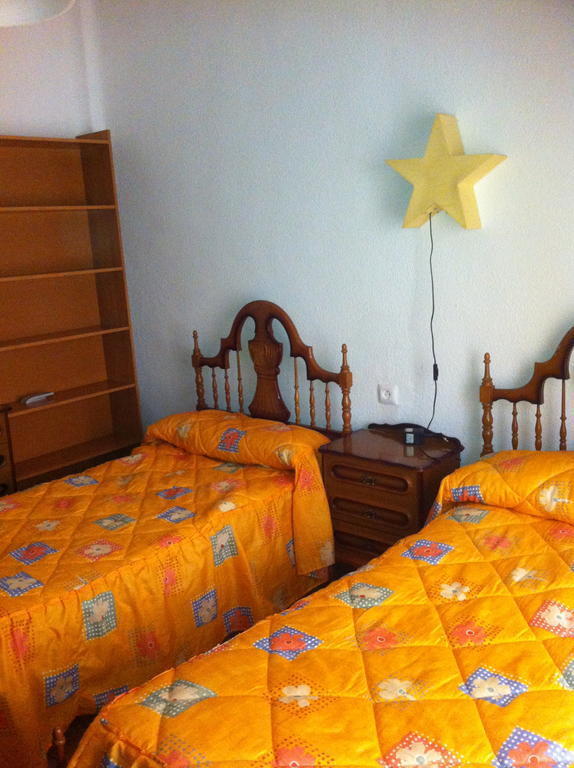 Pension Ruiz Линарес Стая снимка